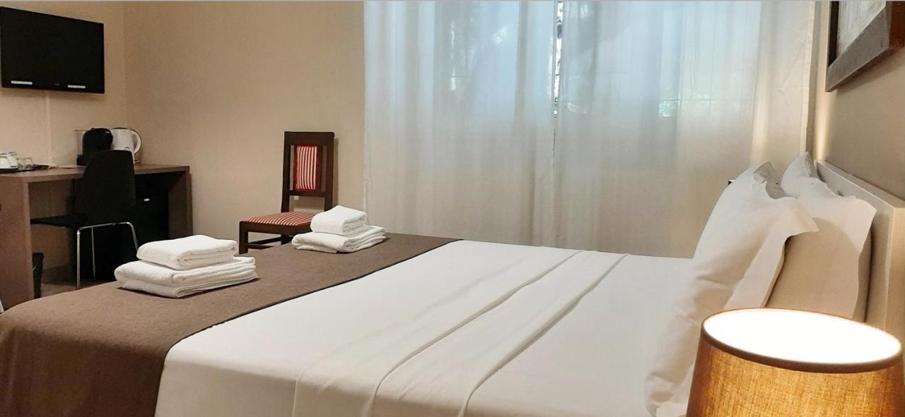 I Tigli Guest House Piacenza Bagian luar foto