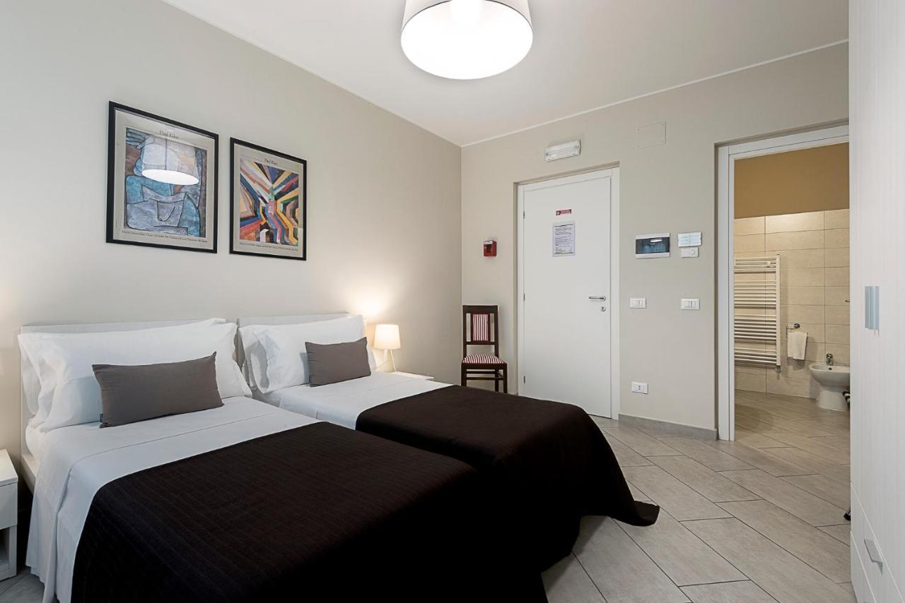 I Tigli Guest House Piacenza Bagian luar foto